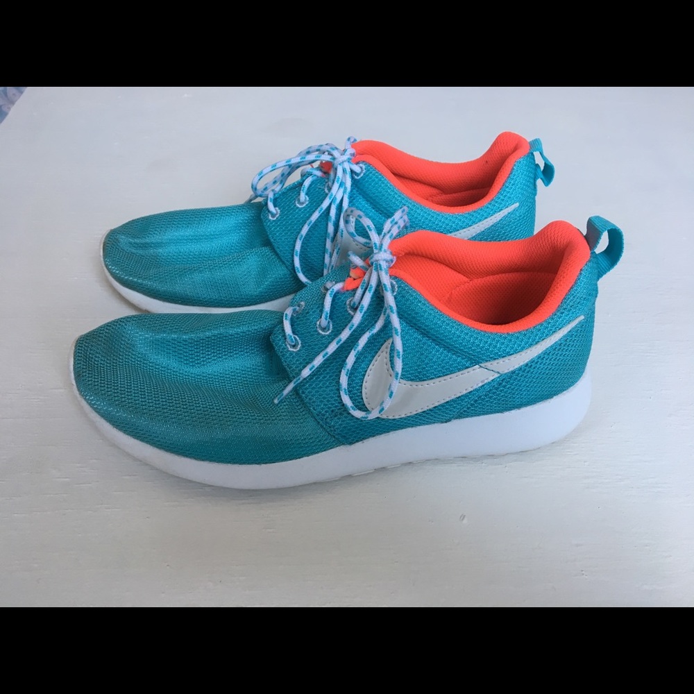 Nike Rosche Run - image 3